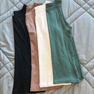 Lot of a new day layering tanks